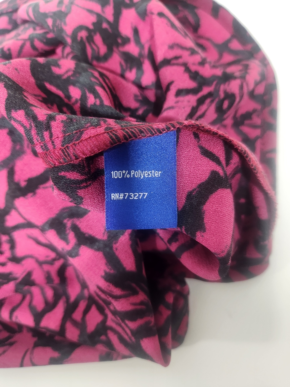Apt. 9 Sleeveless Floral Shell Top - Magenta & Black - Picture 3 of 5
